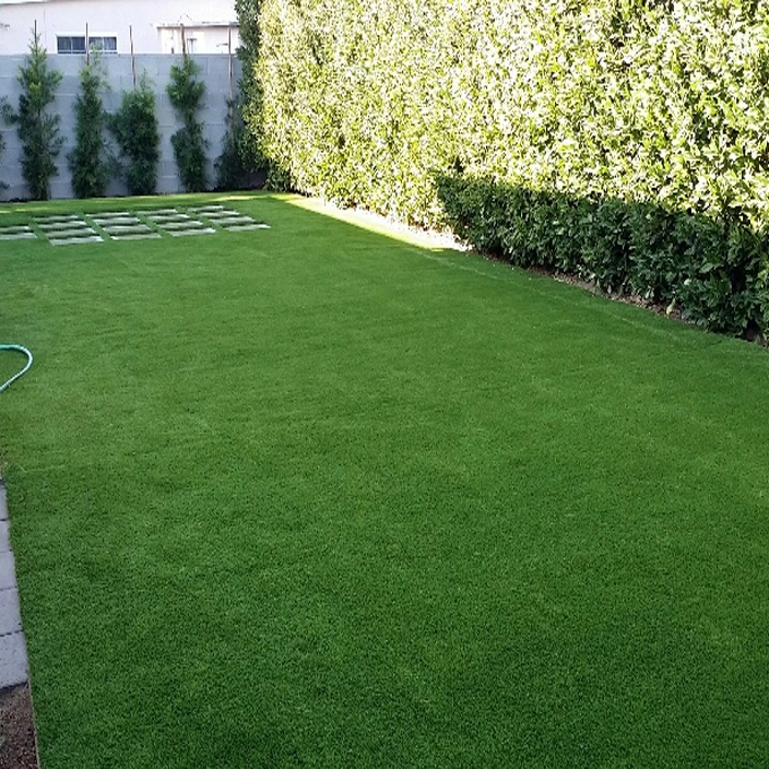 what happens if a dog urinates on artificial grass