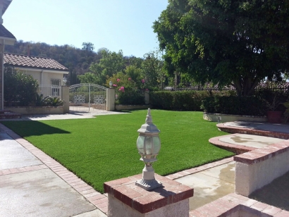 Artificial Grass Installation In Woodland Hills, California