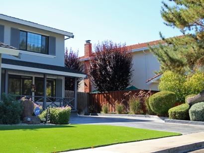 Artificial Grass Installation in Paramount, California