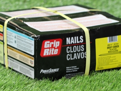 Artificial grass Installation Nails